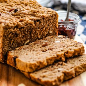 Volkoren Noten-Rozijnen Brood 2